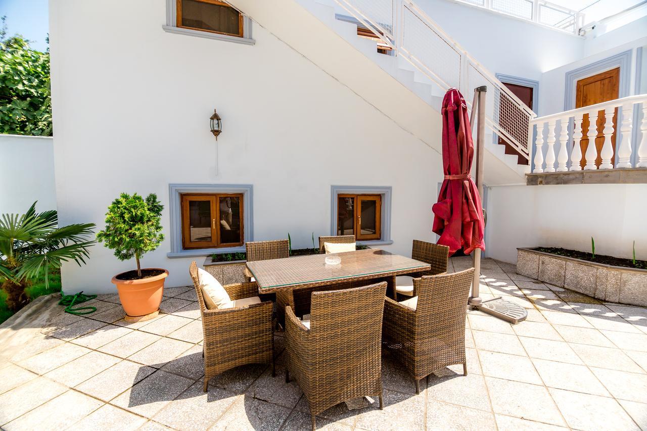Elia Palace Hotel Tbilissi Extérieur photo