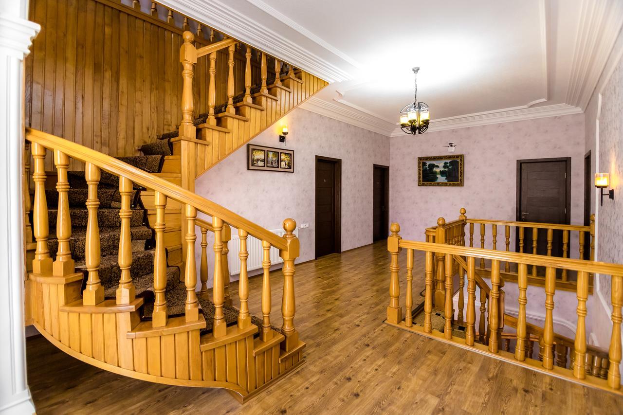 Elia Palace Hotel Tbilissi Extérieur photo