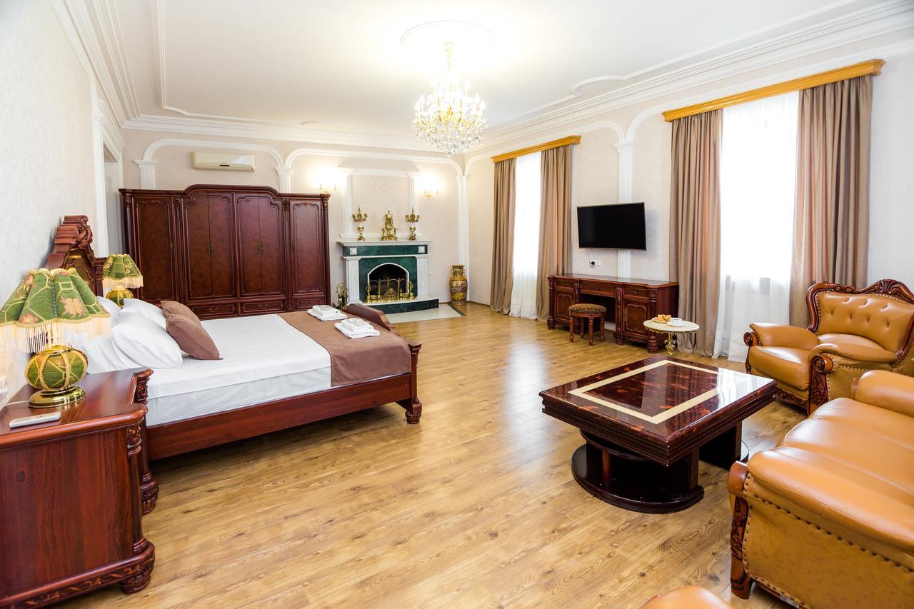 Elia Palace Hotel Tbilissi Extérieur photo
