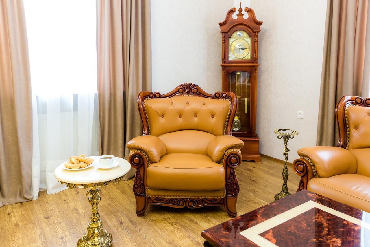 Elia Palace Hotel Tbilissi Extérieur photo